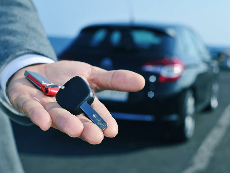 стоит ли брать автомобиль в аренду